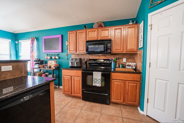 10715 Palomino, San Antonio, TX 78254