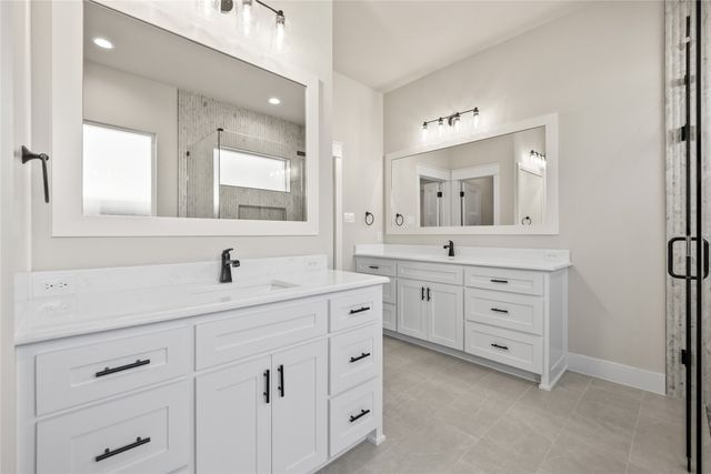 903 Boston Lane, River Oaks, TX 76114