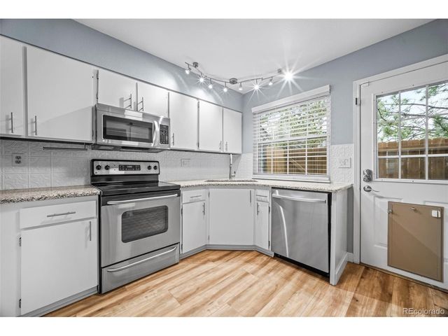 1931 Newland Ct, Lakewood, CO 80214