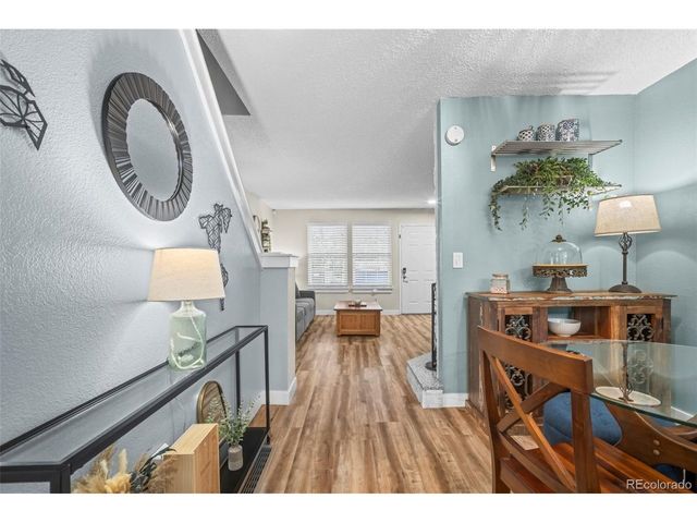 1931 Newland Ct, Lakewood, CO 80214