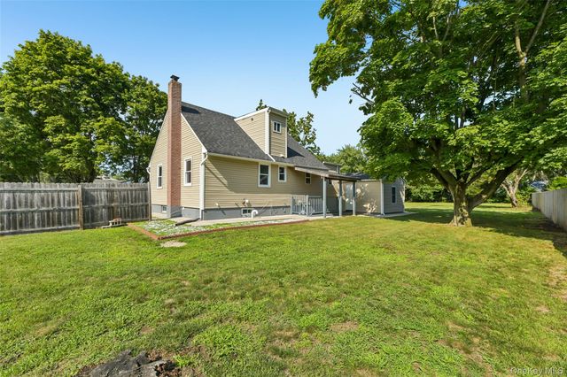 416 Arizona Avenue, Bay Shore, NY 11706