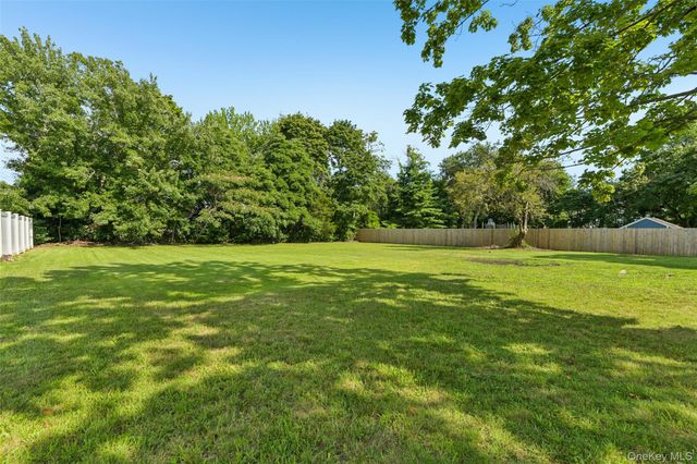 416 Arizona Avenue, Bay Shore, NY 11706