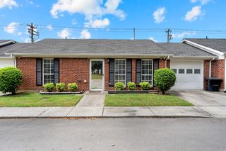 1600 N Washington St Apt 2, Tullahoma, TN 37388
