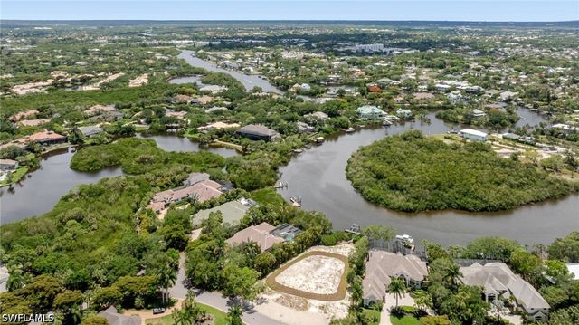 27311 Oak Knoll DR, Bonita Springs, FL 34134