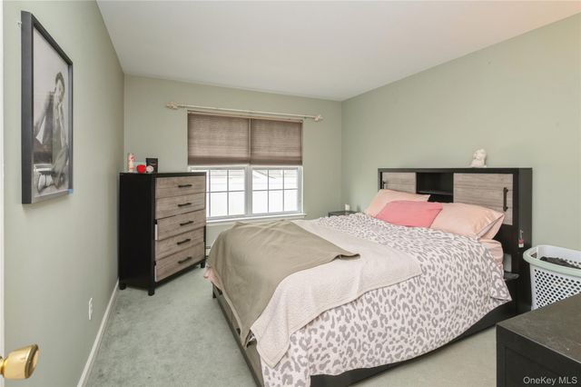 30 Baltimore Avenue, Massapequa, NY 11758