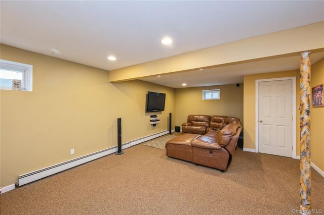 30 Baltimore Avenue, Massapequa, NY 11758