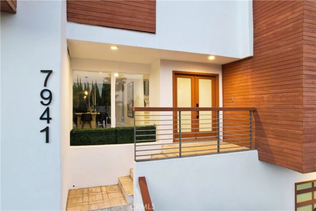 7941 Electra Drive, Hollywood Hills, CA 90046