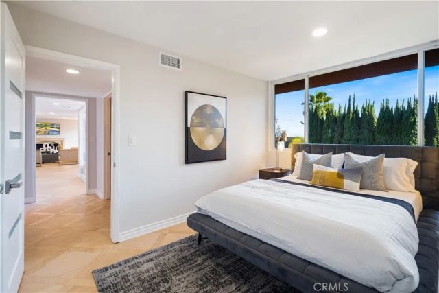 7941 Electra Drive, Hollywood Hills, CA 90046