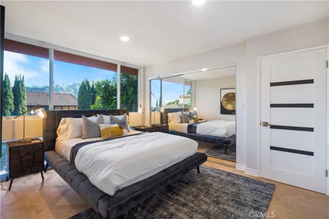 7941 Electra Drive, Hollywood Hills, CA 90046