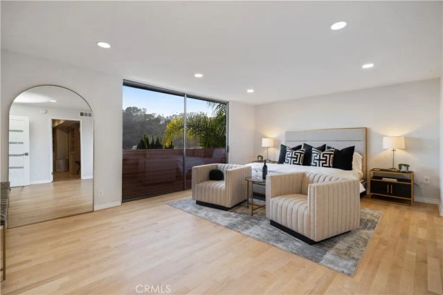 7941 Electra Drive, Hollywood Hills, CA 90046