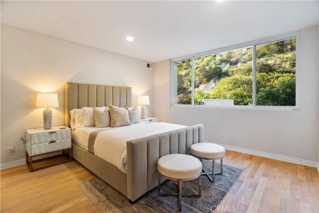 7941 Electra Drive, Hollywood Hills, CA 90046