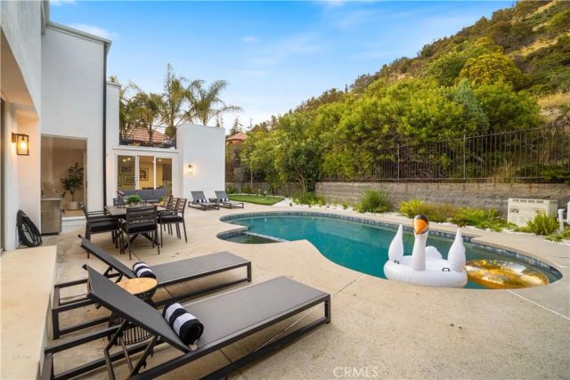 7941 Electra Drive, Hollywood Hills, CA 90046