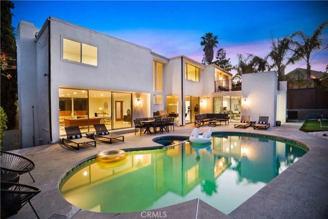 7941 Electra Drive, Hollywood Hills, CA 90046