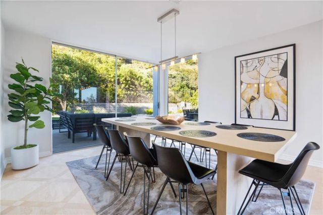 7941 Electra Drive, Hollywood Hills, CA 90046