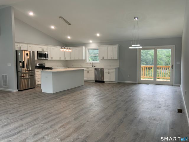 109 Sycaway Street, West Haven, CT 06516