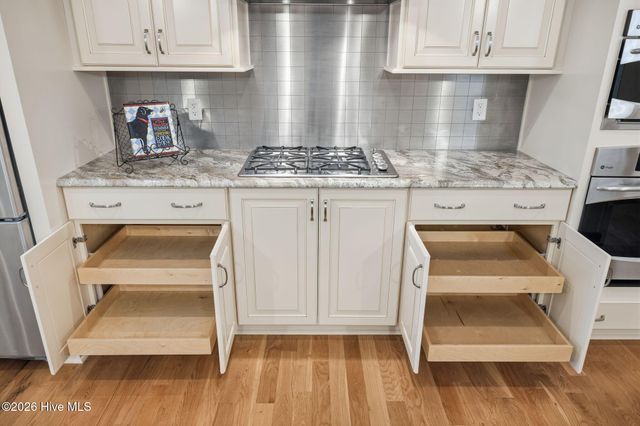 1842 Quail Point SE, Bolivia, NC 28422