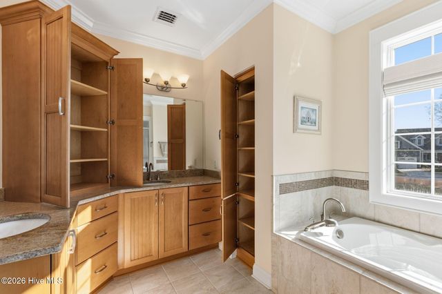 1842 Quail Point SE, Bolivia, NC 28422