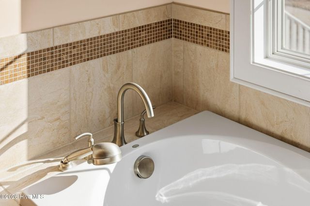 1842 Quail Point SE, Bolivia, NC 28422