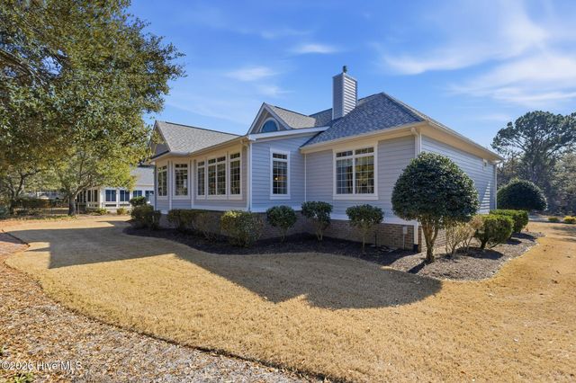 1842 Quail Point SE, Bolivia, NC 28422