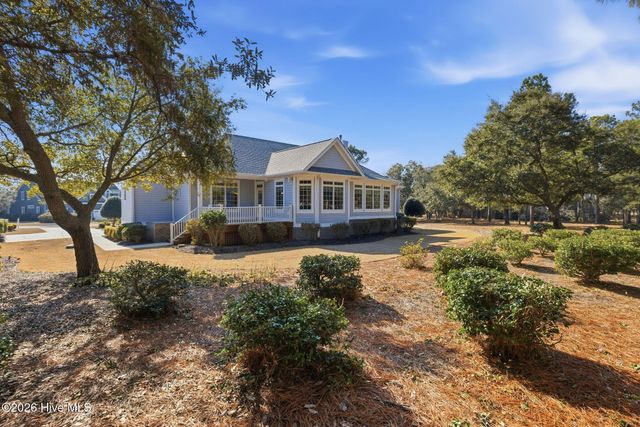 1842 Quail Point SE, Bolivia, NC 28422