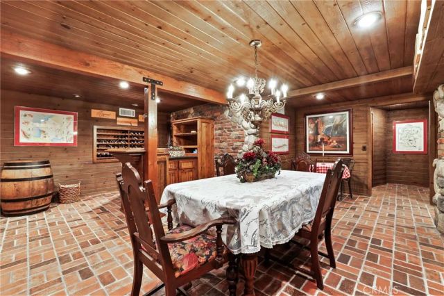 7008 Hawarden, Riverside, CA 92506