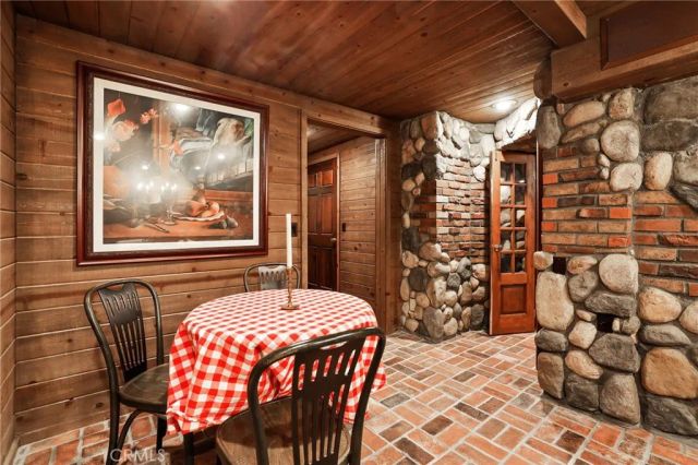 7008 Hawarden, Riverside, CA 92506