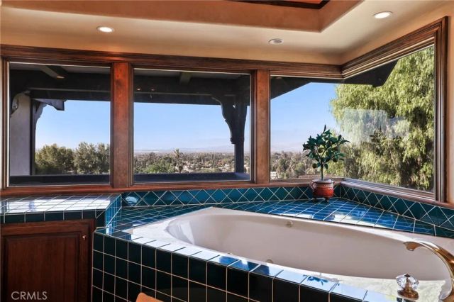 7008 Hawarden, Riverside, CA 92506