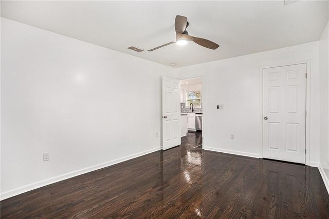 2760 Swansea Court, College Park, GA 30349