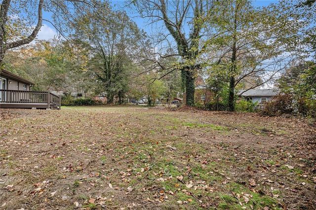 2760 Swansea Court, College Park, GA 30349