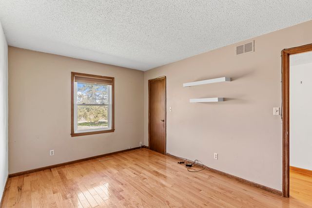 278 Daisy Lane, Lampe, MO 65681