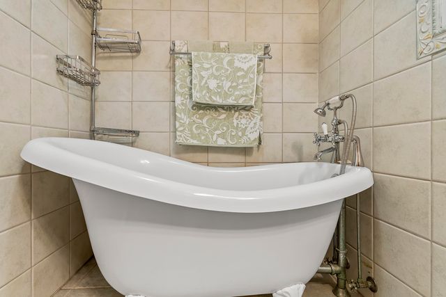 278 Daisy Lane, Lampe, MO 65681