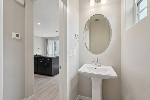 3081 Windwalker Walk, Sacramento, CA 95833