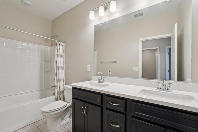 3081 Windwalker Walk, Sacramento, CA 95833