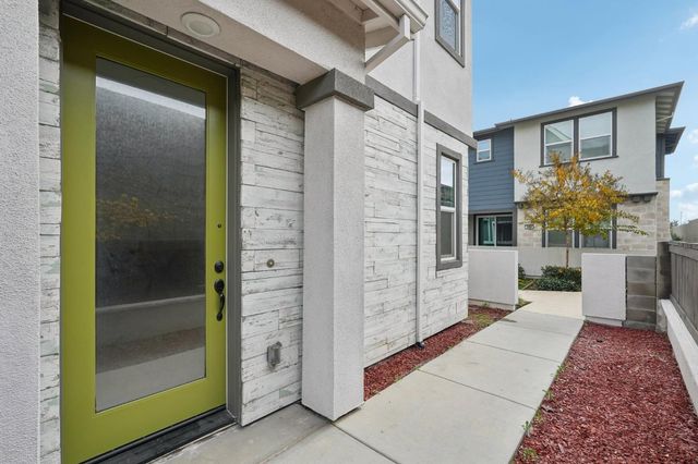 3081 Windwalker Walk, Sacramento, CA 95833