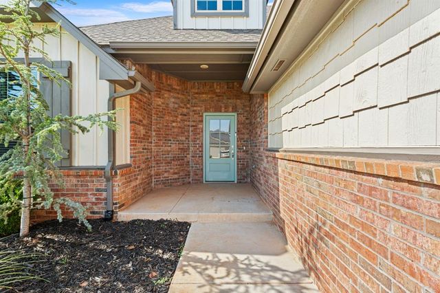 8312 NW 160th Street, Edmond, OK 73013