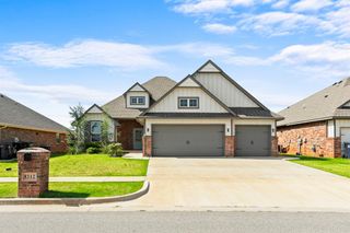 8312 NW 160th Street, Edmond, OK 73013