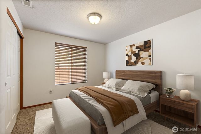 15914 85th Avenue E, Puyallup, WA 98375