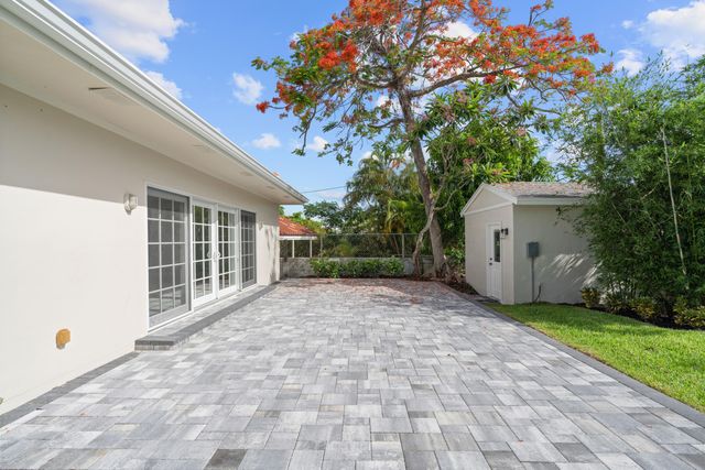 3600 Westview Avenue, West Palm Beach, FL 33407