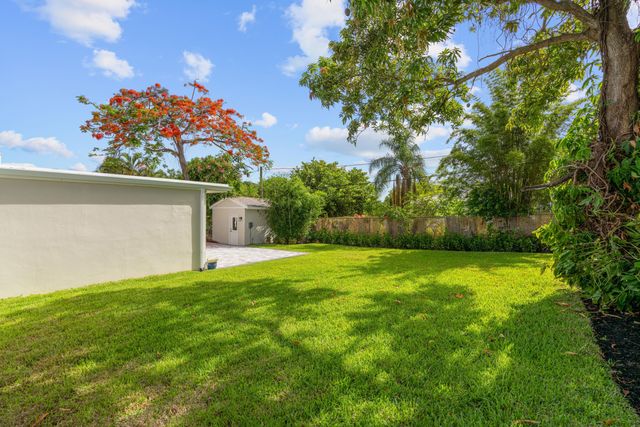 3600 Westview Avenue, West Palm Beach, FL 33407