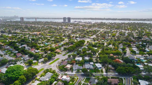 3600 Westview Avenue, West Palm Beach, FL 33407