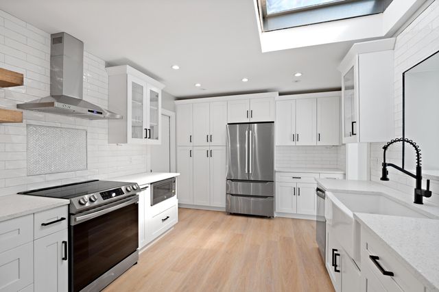 3600 Westview Avenue, West Palm Beach, FL 33407