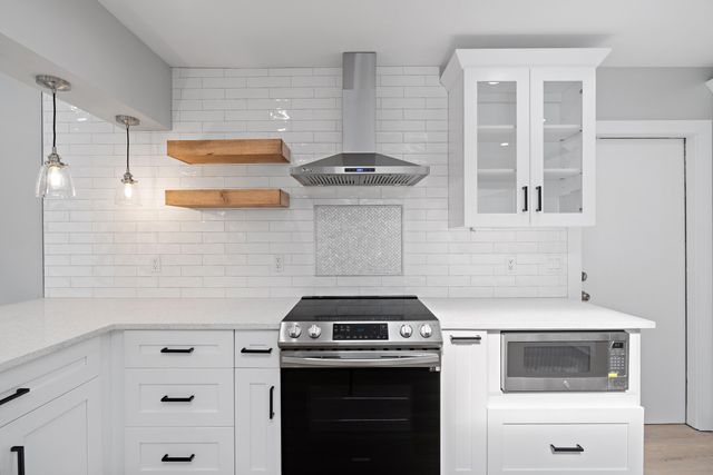 3600 Westview Avenue, West Palm Beach, FL 33407