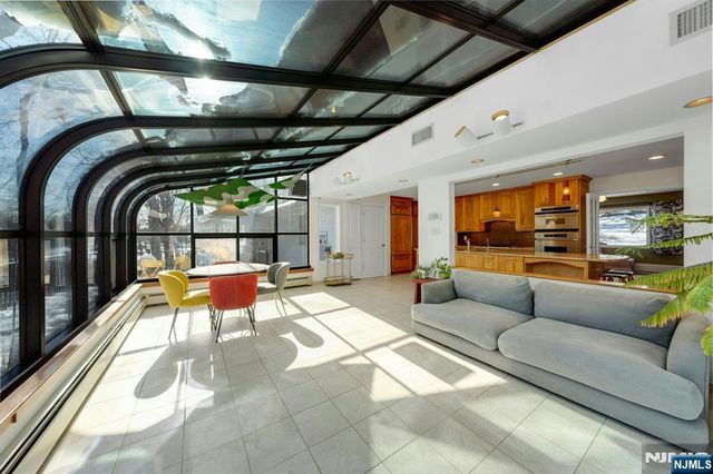 60 Hopper Street, Hillsdale, NJ 07642