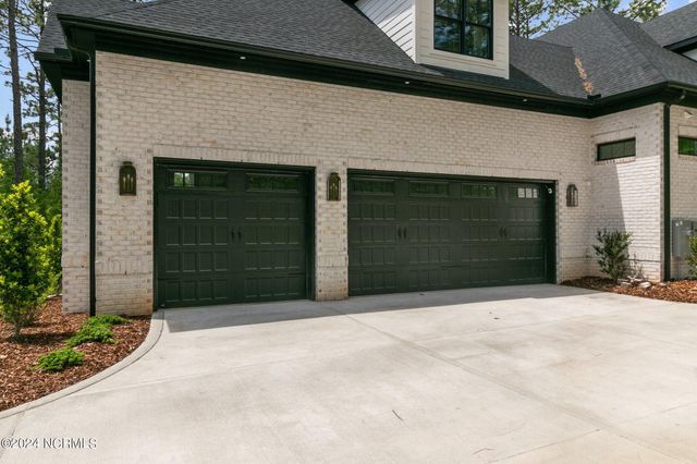 4 Kenilwood Court, Pinehurst, NC 28374