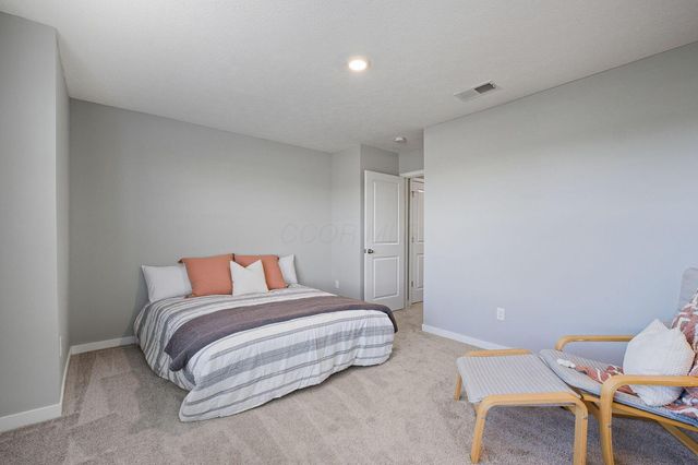 948 Caroline Drive, Plain City, OH 43064