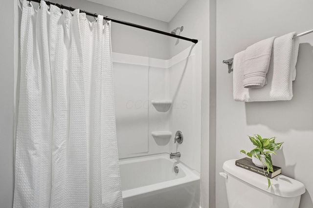 948 Caroline Drive, Plain City, OH 43064