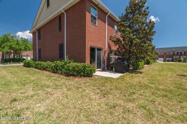 1636 LANDAU Road, Jacksonville, FL 32225