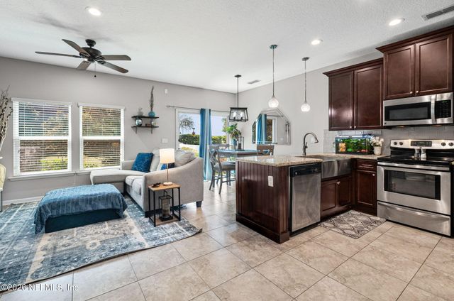 1636 LANDAU Road, Jacksonville, FL 32225