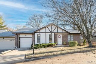 6 Tarpon Court, Florissant, MO 63033