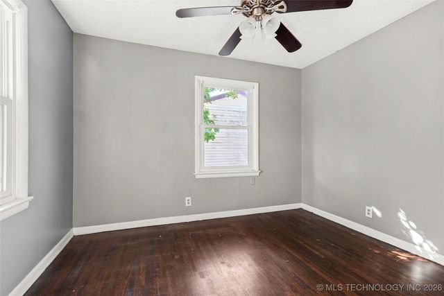 4855 S Maybelle Avenue, Tulsa, OK 74107